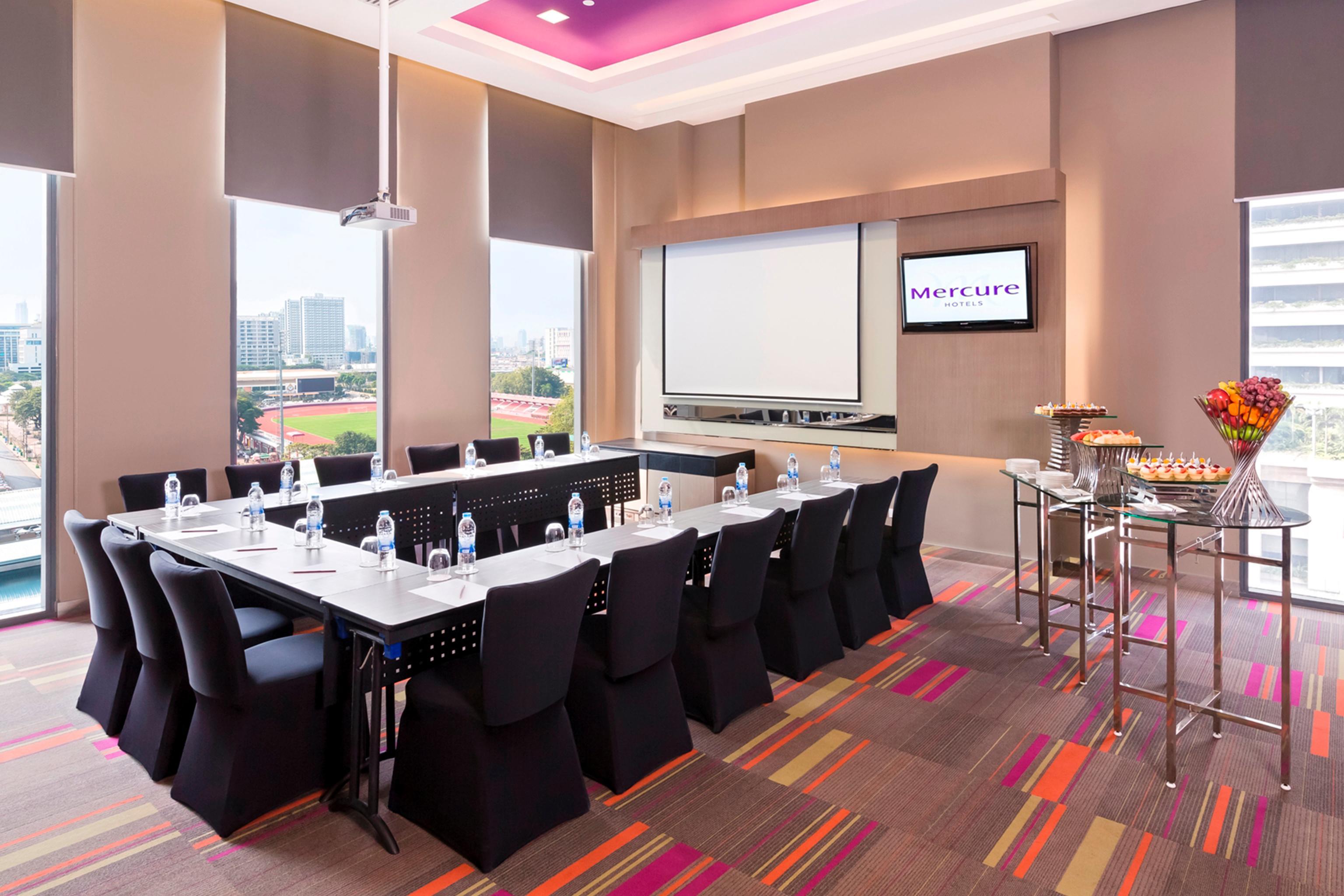Mercure Bangkok Siam Exterior photo