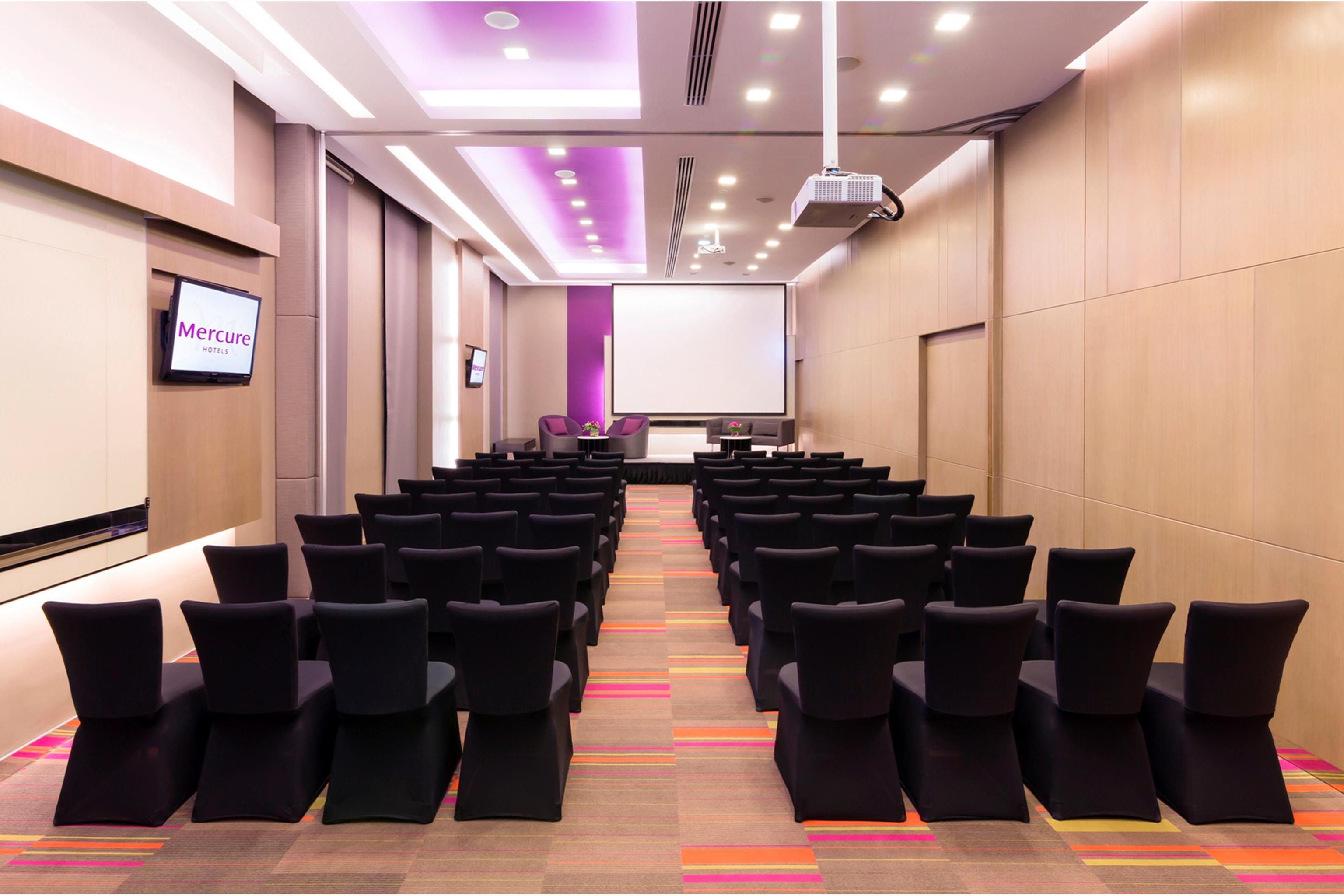 Mercure Bangkok Siam Exterior photo
